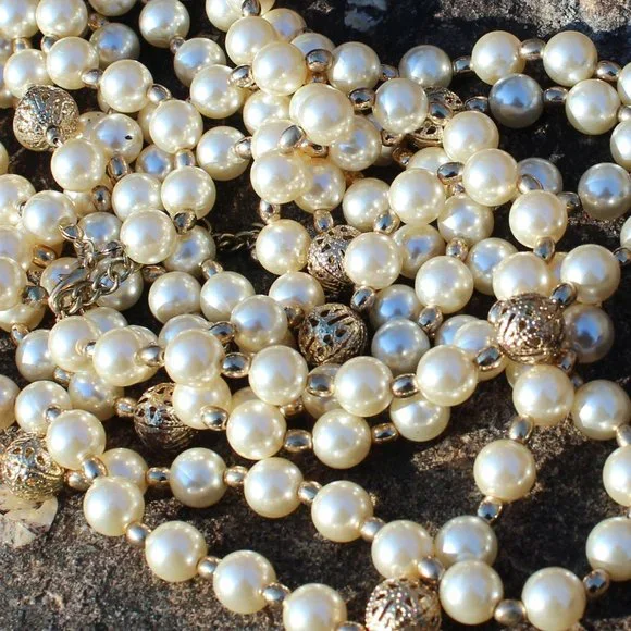 Vintage Elegant Triple Strand Faux Pearls - Picture 1 of 6